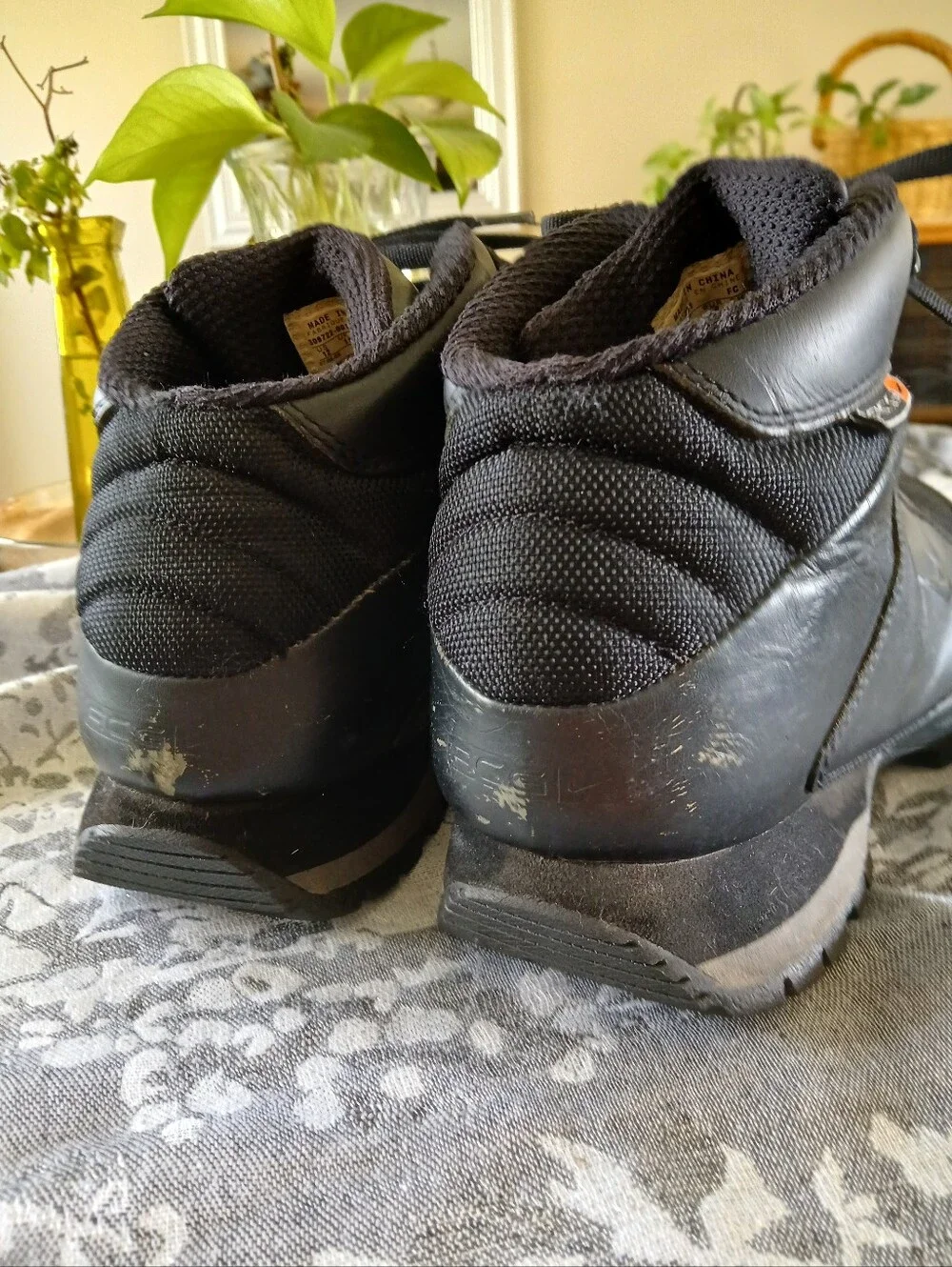 Nike Air Max ACG All Condition Men's Black Leather Trail Boots